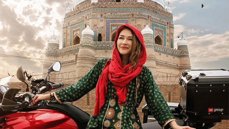 Why Foreigners Fall in Love with Pakistan