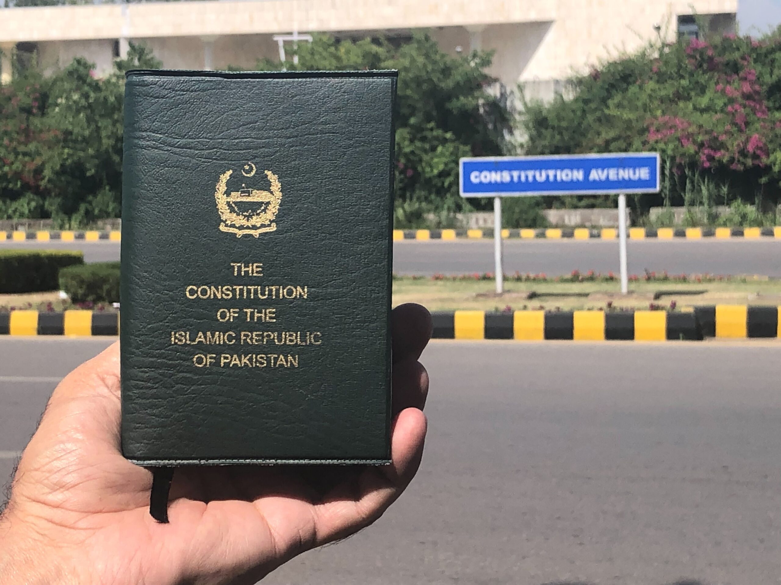 The Constitutional History of Pakistan