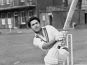 hanif mohammad Greatest Pakistani Cricketers