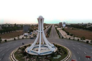 new lahore  city