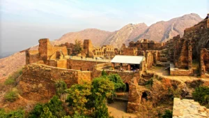 Takht-i-Bahi