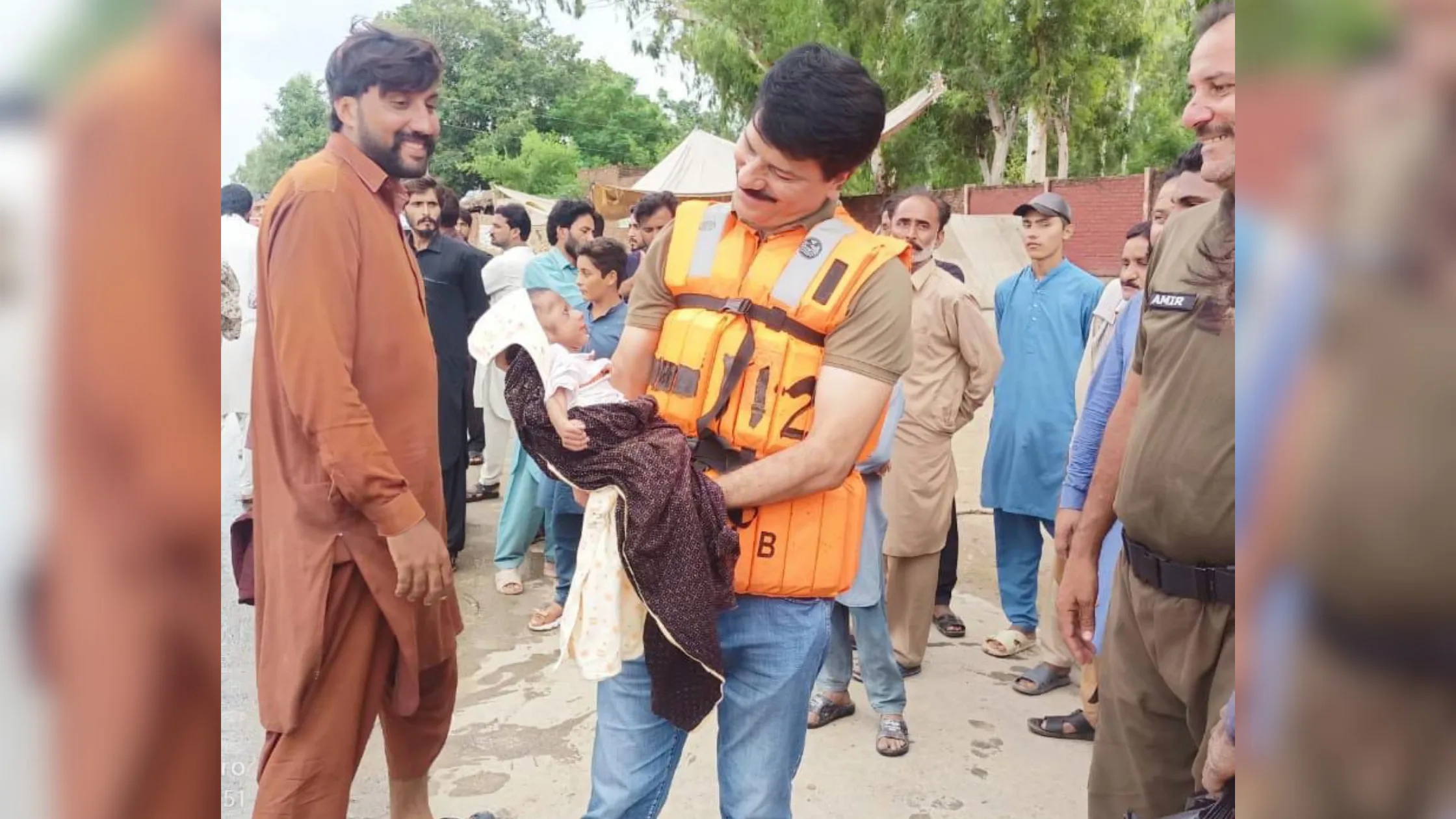 rescue of 20-day-old baby
